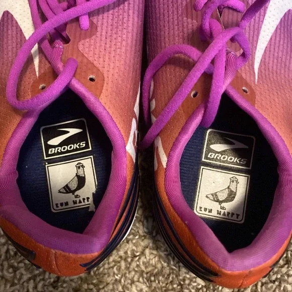 Brooks Mach 17 Spikeless Medium Track Flats Pink Orange 8.5 - Picture 7 of 12